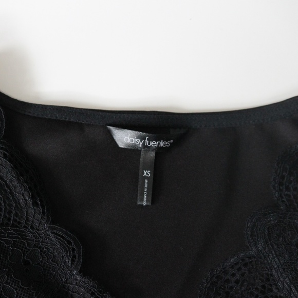 Little black dress - Picture 3 of 3